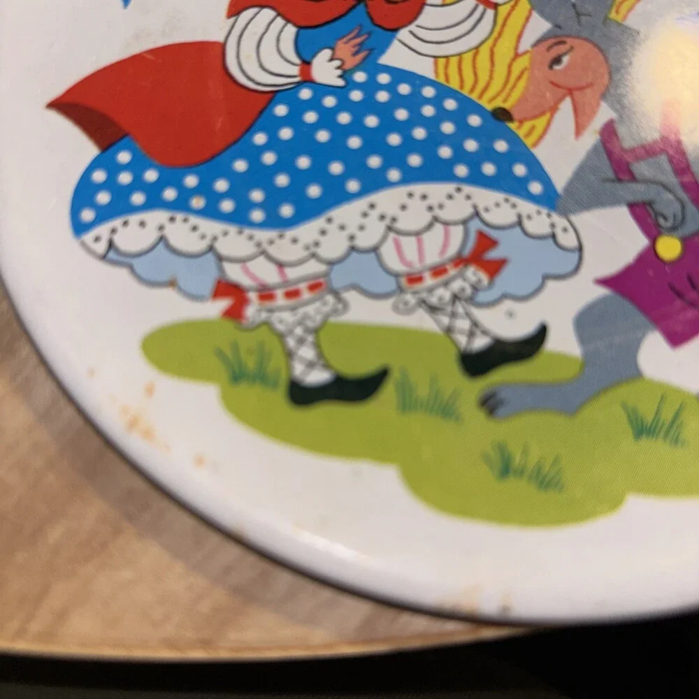 Vintage red riding Hood Big Bad Wild Tea Plate And Cups Metal Toy Replacement